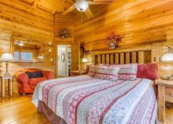Twin Peaks 2/Malu - Blue Ridge - Bedroom