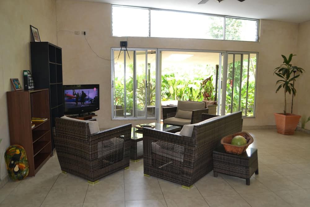 ذا بالبوا إن - بنما سيتي (بنما) - غرفة معيشة