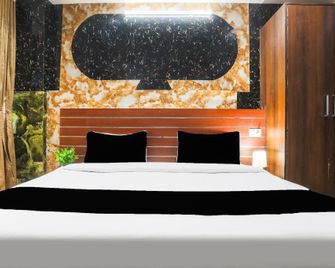 Super Collection O Tikonia - Haldwani - Ložnice