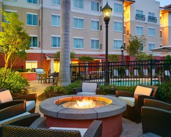 Residence Inn by Marriott Fort Myers at I-75 and Gulf Coast Town Center - Fort Myers - Patio