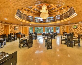 Royal Hillton Pahalgam - Pahalgam - Restaurante