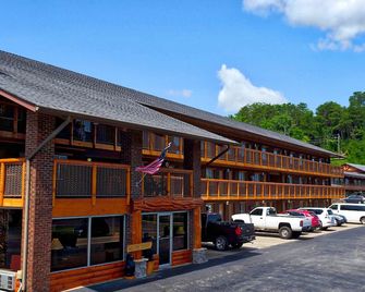 Wild Bear Inn - Pigeon Forge - Toà nhà