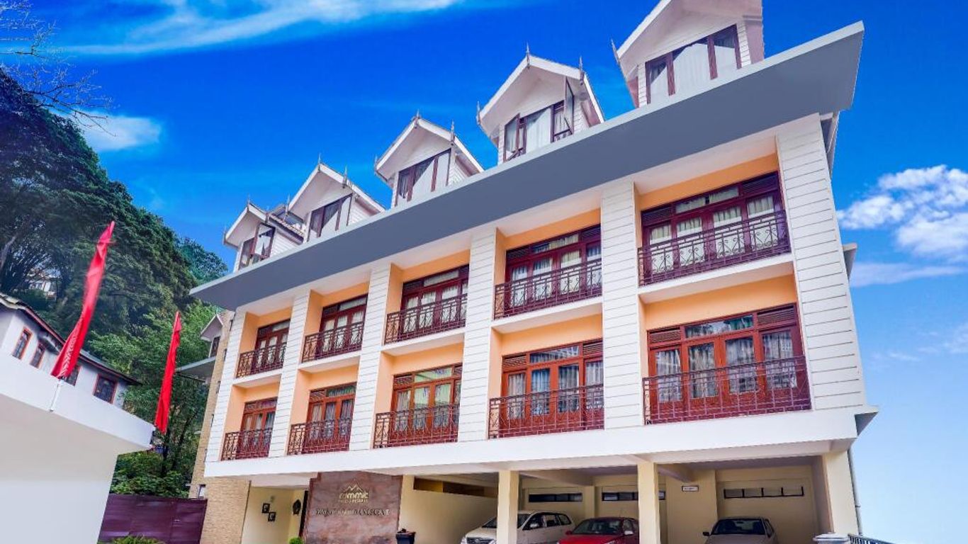 Summit Golden Crescent