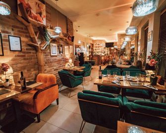 Best Hotel Agit Congress & Spa - 盧布林 - 盧布林 - 餐廳