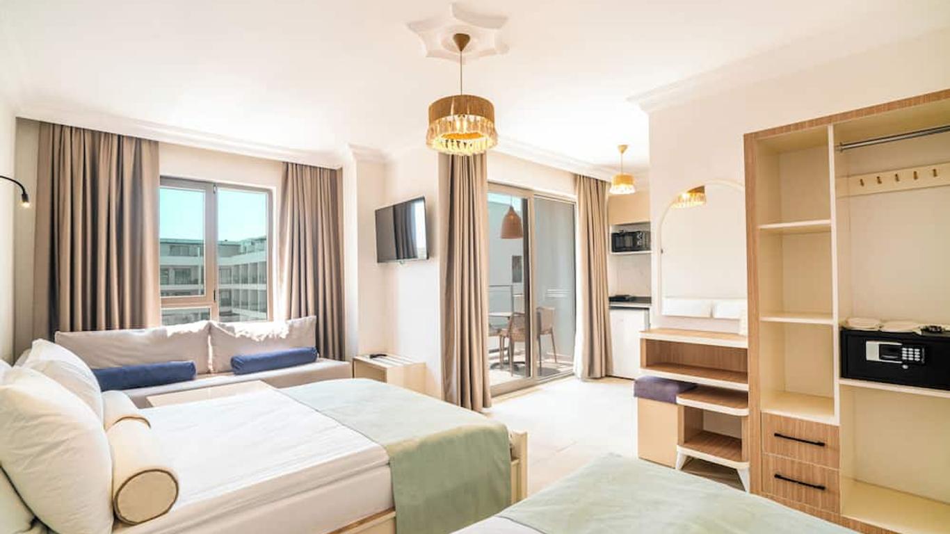 Victoria Princess Hotel