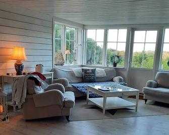 Holiday Home Marstrand IV - Marstrand - Obývací pokoj
