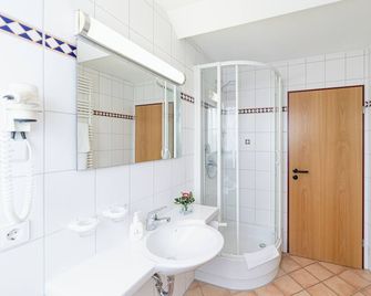 Hotel Gasthof zum Rössle - Altenstadt (Iller)
