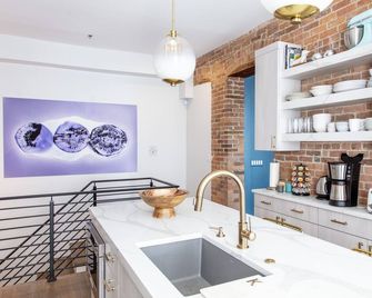 New! Brush Park Brilliance! Walk-Stadiums Dt Luxe 3br - Detroit - Cocina