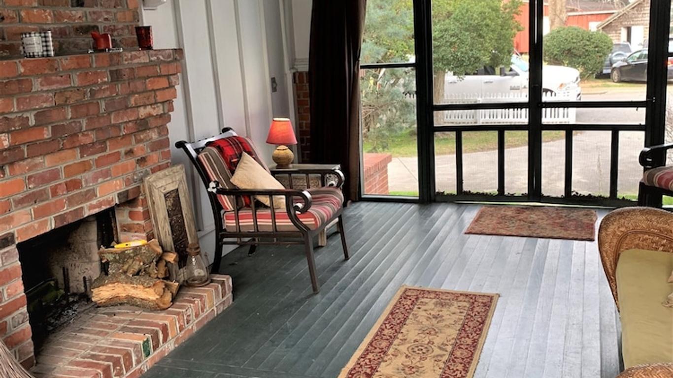 Cameron House Next Door