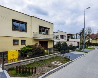 E-Stay Noclegi w Bydgoszczy - Bydgoszcz - Gebäude