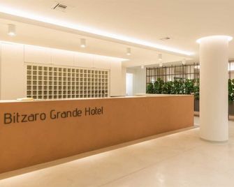 Bitzaro Grande Hotel - Kalamaki