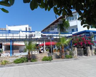 One More Day Hotel - Turgutreis