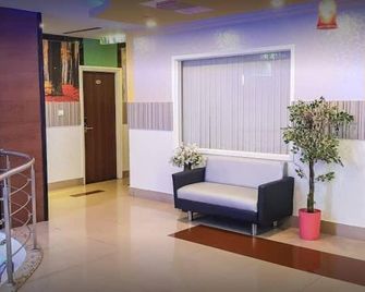 Vaishali Deluxe Comfort - Tumkūr - Lobby