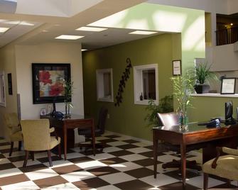 The Atrium Resort - Virginia Beach - Lobby