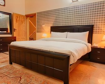 Harvey's Guest House - Islamabad - Bedroom