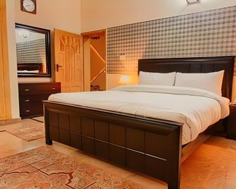 Harvey's Guest House - Islamabad - Bedroom