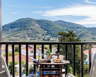 Hotel Dionyssos - Skopelos - Balcony