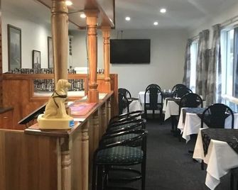 Rocky Gardens Motor Inn - רוקהאמפטון - מסעדה