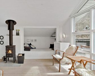 6 Person Holiday Home in Fjerritslev-By - Fjerritslev - Obývací pokoj