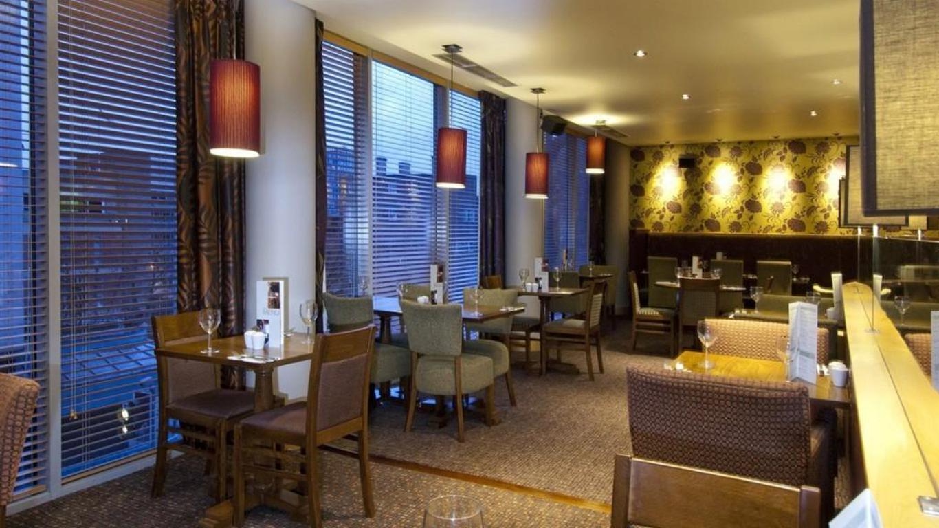 Premier Inn Sheffield Cty Ctr(Angel St)