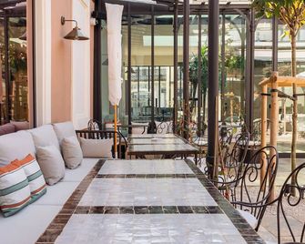 Grand Hotel du Parc - Aix-les-Bains - Patio