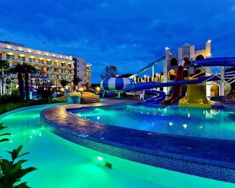 Dit Evrika Beach Club Hotel - Sunny Beach - Pool