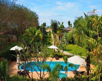 Bai Bai Home - Khao Lak - Piscina