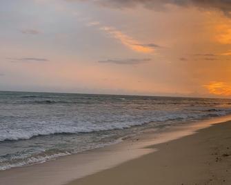 Ewa Beachhouse - Ewa Beach - Beach