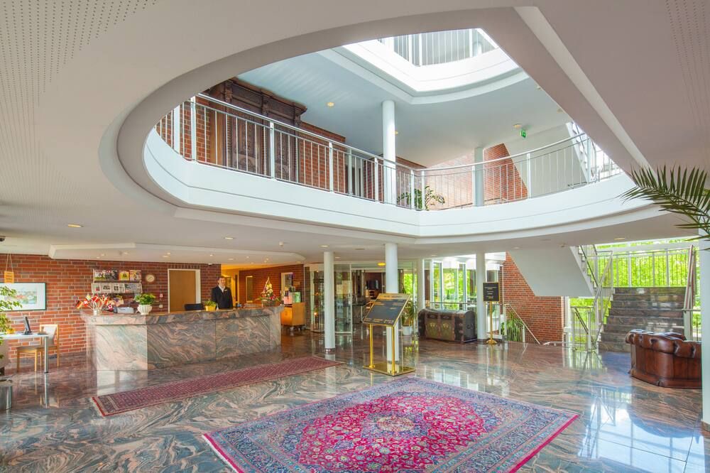 هوتل هييدهوف غارني