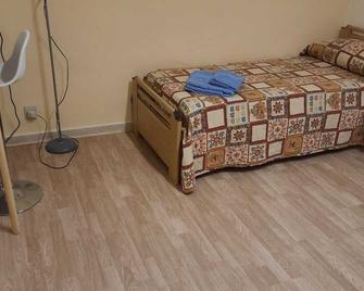 Cangia'sroom (tourist rental) - Bolognetta - Habitación