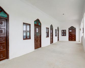 Hotel O by OYO S1 Hotel Palace Nh 19 - Auraiya - Hallway