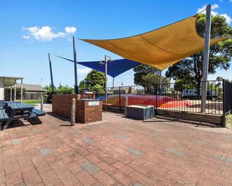 Waters Edge Holiday Park - Lakes Entrance - Patio