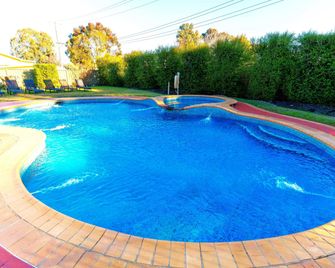 Mercure Port of Echuca - Echuca - Zwembad