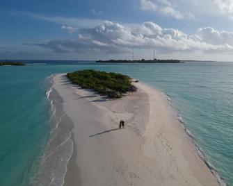 Holiday Garden Rasdhoo - Rasdhoo - Пляж