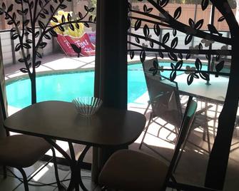 Beach More Worry Less - Greater Northdale - Balcón