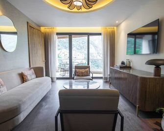 Antalya By Divine Ganga Cottage - Rishikesh - Σαλόνι