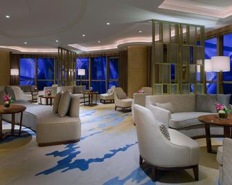 Sheraton Zhanjiang Hotel - Zhanjiang - Lounge