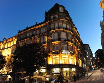 Hotel Aliados - Porto - Building