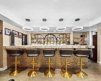Tuscany by LuxUrban - New York - Bar