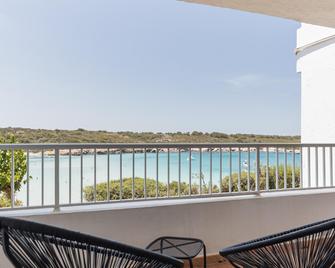 Beach Club Menorca - Es Mercadal - Varanda