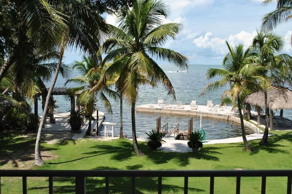 Outdoors view view of Cozy Cottage in the Heart of Islamorada