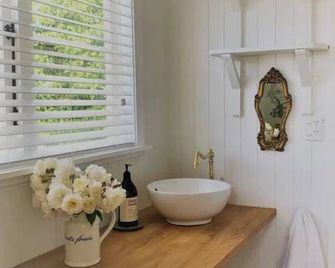 Strasbourge Cottage - Martinborough