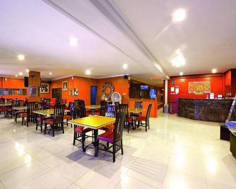 Hotel Elizabeth - Semarang - Restaurant