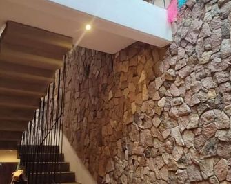 Casa Mictlan. Habitaciones en el Centro de Mitla. - San Pablo Villa de Mitla - Stairs