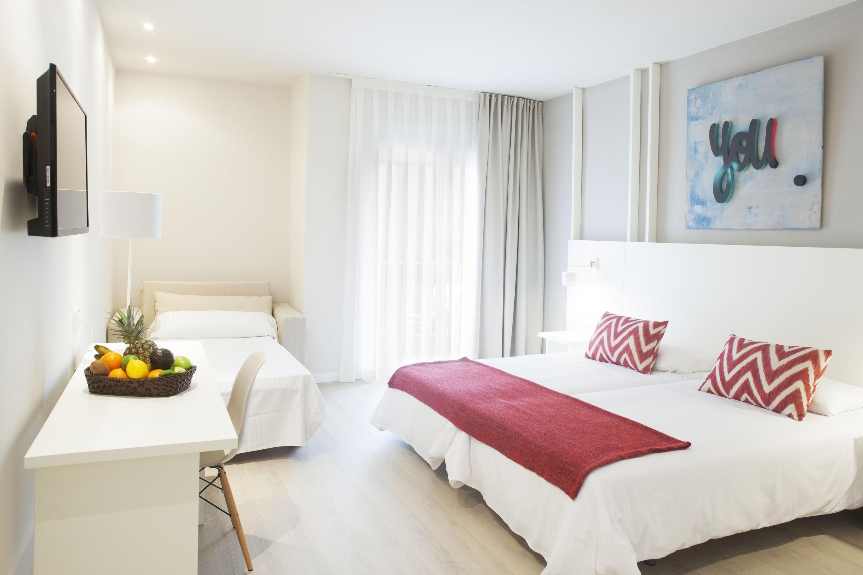 Ibersol Antemare - Adults Only - סיטגס