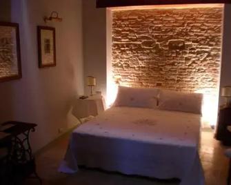 La Corte - Tolentino - Camera da letto