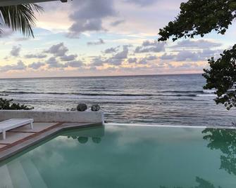 A place in paradise - family villa on a peninsula directly by the sea - Port Antonio - Pool