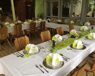 Sport Hotel Kenzingen - Kenzingen - Restaurant