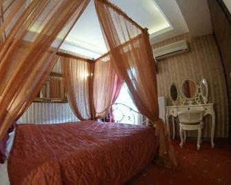 Hotel Mirto - Litochoron - Schlafzimmer