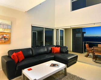 Bunbury Seaview Apartments - Bunbury - Balcony
